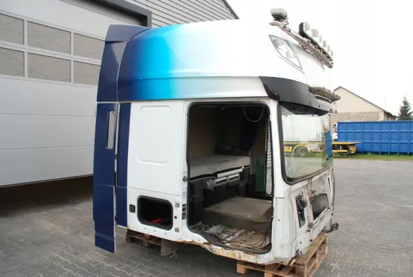 DAF OE Spoiler-set för XF 105 Super Space Cab image 3