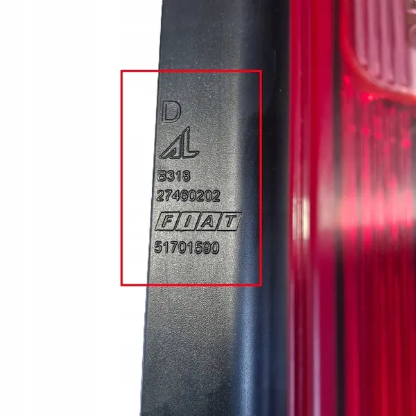 LÁMPARA TRASERA DERECHA FIAT GRANDE PUNTO 51701590 image 4