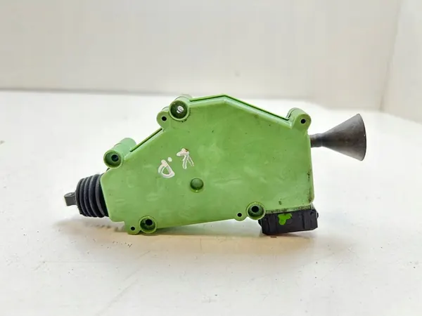 Atuador de Fechadura Central 7D0959781A image 4