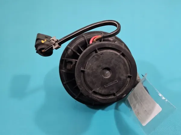 Pompe à air secondaire OEM 079959231A Audi A6 C7 image 9