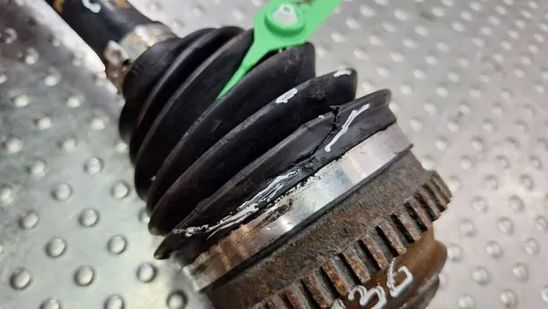 Vänster Framskiva ABS VW Transporter T4 1.9 TD image 7