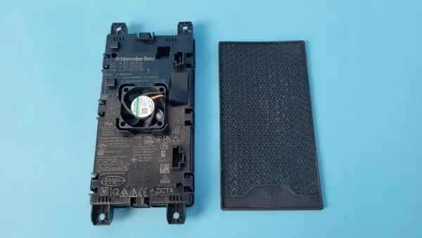 Chargeur Inductif Mercedes EQE 350+ 23r OEM A2239001236 image 2