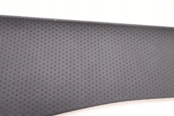 Moldur Maserati Grecale OEM 670193739 - Usado image 4