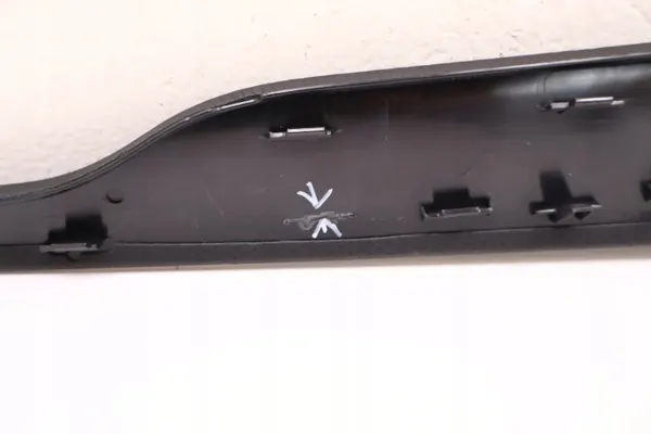 Moldur Maserati Grecale OEM 670193739 - Usado image 8