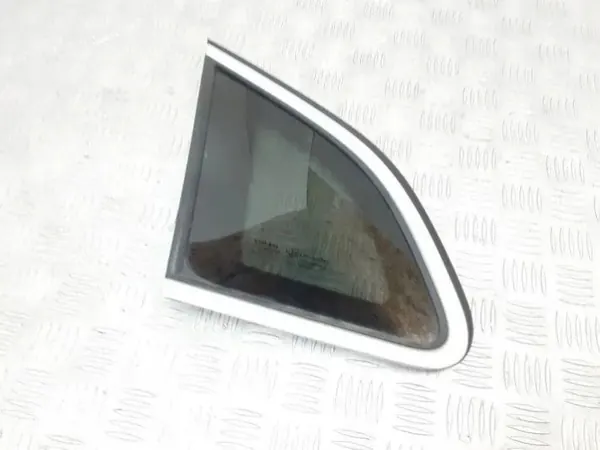 Achterruit rechts OEM 31352336 voor Volvo V40 Estate image 2