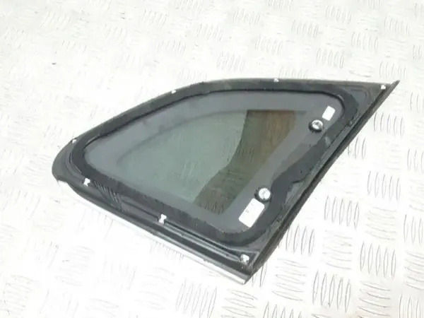 Achterruit rechts OEM 31352336 voor Volvo V40 Estate image 3