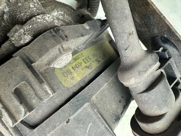 Peugeot 206 toissijainen ilmapumppu OEM 9653340480 image 6
