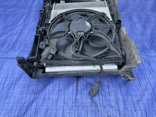 Voorste Radiator en Ventilator PEUGEOT 208 II image 10