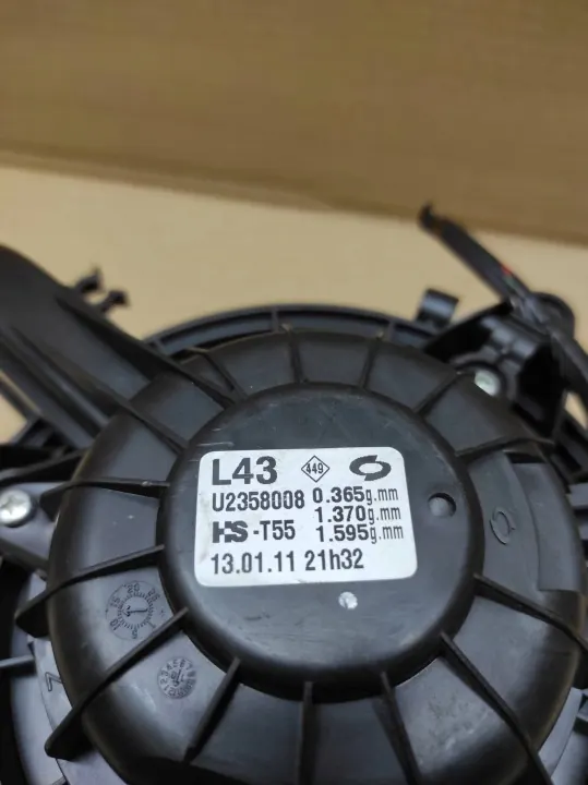Soufflante Renault Latitude OEM U2358008 - Occasion image 4