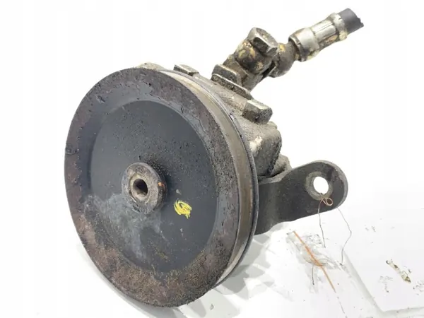 OEM LORK-264-4317 servostyrpump för Nissan Terrano image 2