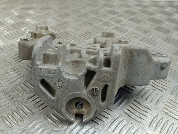 Oikea kiinnitystyyny OEM 68271532AC Wrangler JL image 5