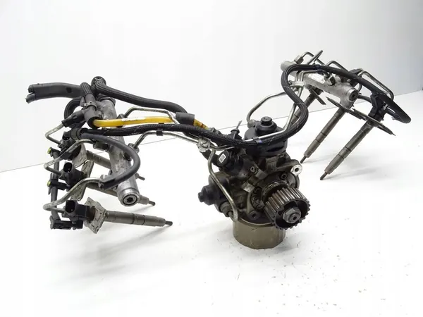 Sistema di iniezione carburante 3.0 TDI Audi A4 B8 A5 8T A6 C6 OEM image 3