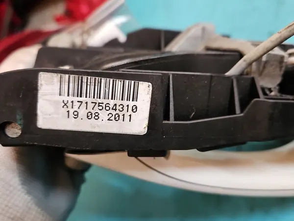 Vasen Etuulkokahva BMW F10 F11 7564310 image 5