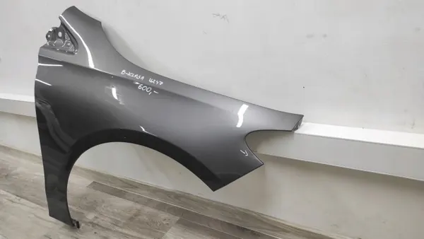 MERCEDES W247 Rechter vorderer Kotflügel OEM Teil image 9