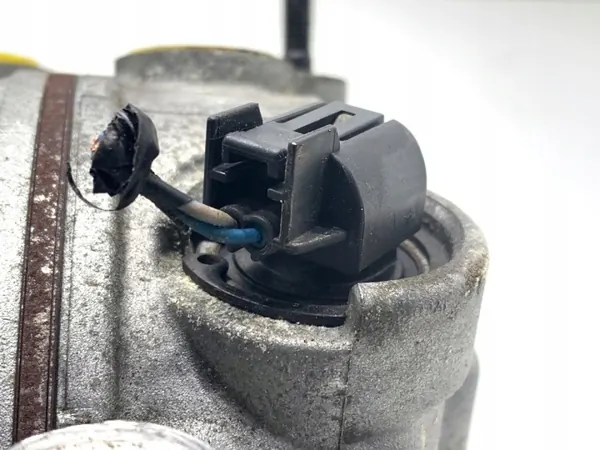 Compressor A/C OEM F500-NFFAA02 para Hyundai Tucson 1.6 image 4