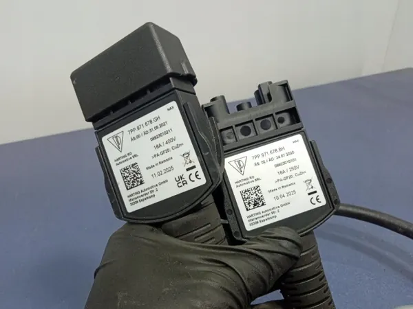 Skoda Acculader OEM 5LA971675C - Gebruikt image 9