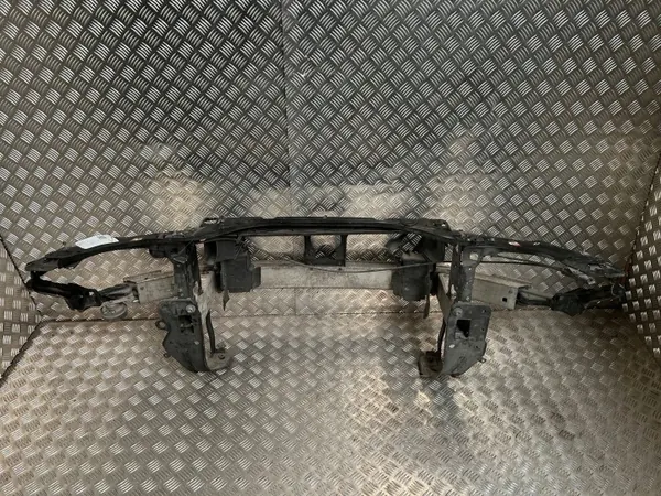 Mercedes-Benz E W211 Etuakseli OEM UTO61196 image 9