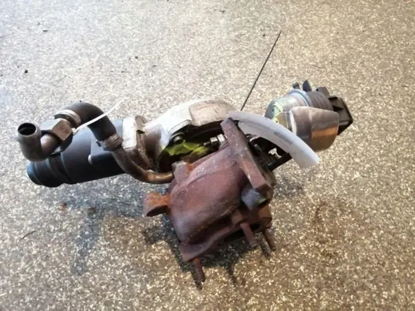 Turbocompressor OEM 03L145702E para Audi Q5 2.0L Diesel image 5