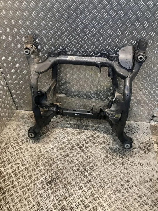 Viga do eixo dianteiro OEM 1643300058 Mercedes-Benz ML image 2