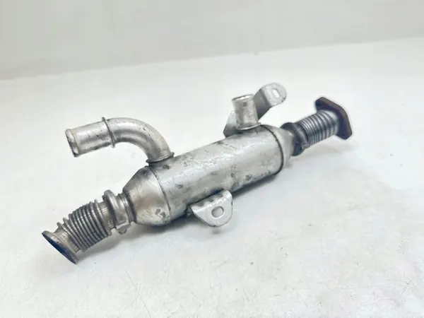 2002 Peugeot 607 Refroidisseur EGR image 2