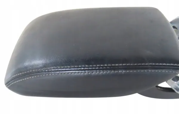 Audi Q3 8U middenconsole armsteun OEM 8U0864283A image 4