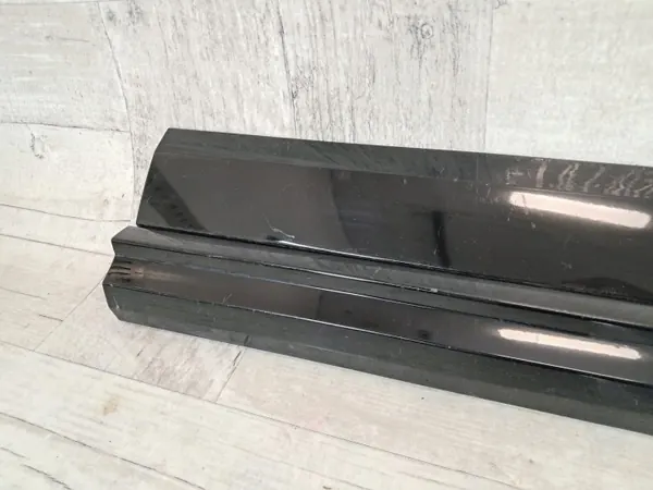 Audi Q5 80A S-Line Ovenlista Oikea Etu OEM 80A853960 image 4
