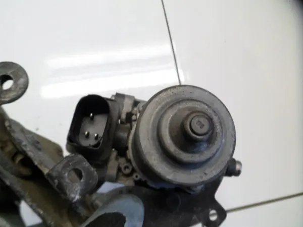 VW GOLF V 2.0FSI Remvacuum Pomp 1J0612181C image 4