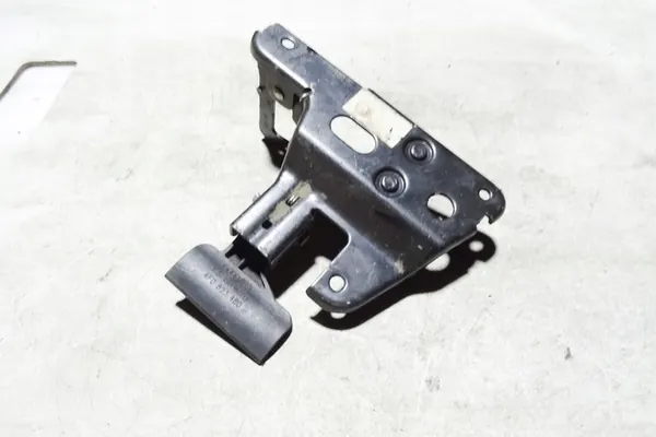 Motorhuvslås Audi A6 4F0823480B 2007 image 2