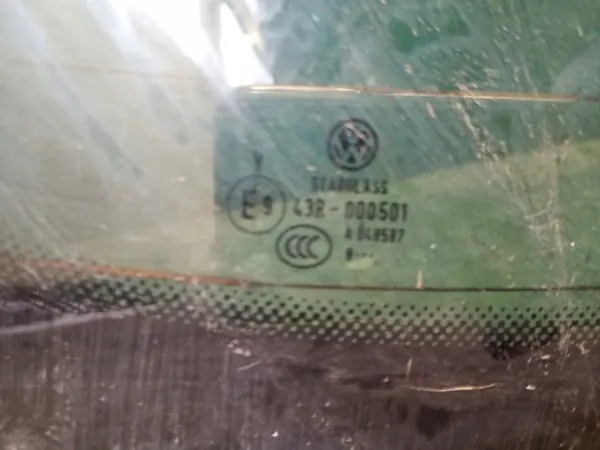 Szyba klapy tyl vwgolf vi - Gebrauchte Heckklappenscheibe image 6