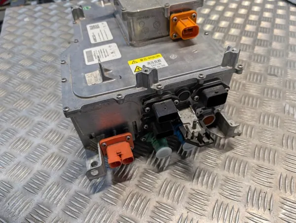 OEM 9839383180 Inverter Laddningsmodul för Opel Corsa F image 3