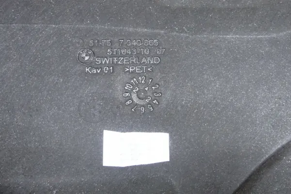 Plaque de sous-bassin BMW OEM 7340865 Aiguille gauche image 3