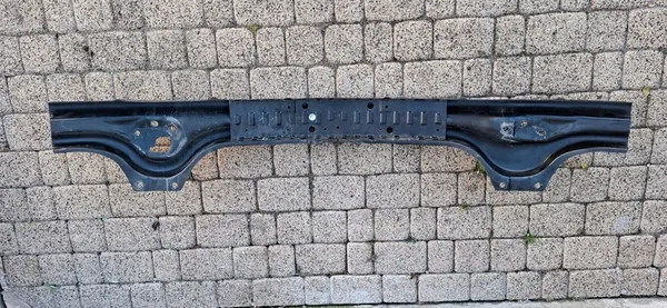 MERCEDES SPRINTER 910 W910 2018- Framskärmsbalk A9106226600 image 2