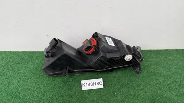 VW Polo 6C 14-17 Linker Halogen-Nebelscheinwerfer OEM 6C0941661 image 4