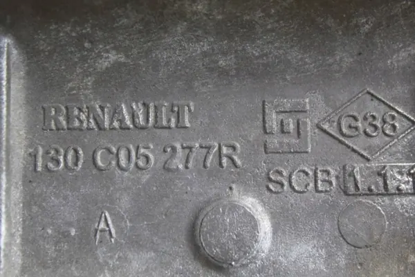 Renault Zylinderkopf OEM 110422959R Gebraucht image 3