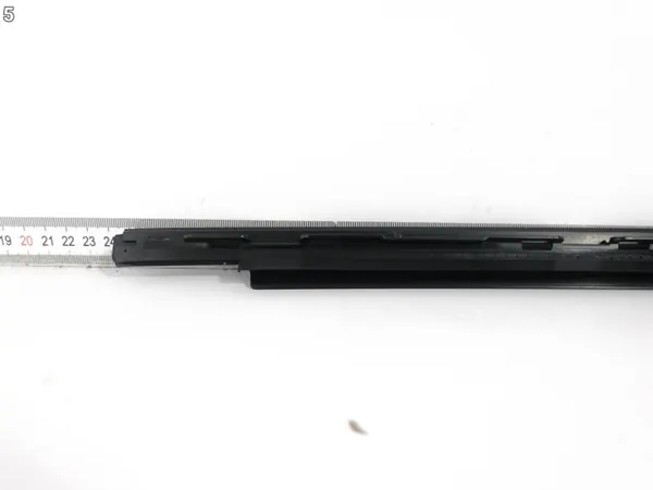 Joint pare-brise avant gauche OEM 75536-60030 image 6