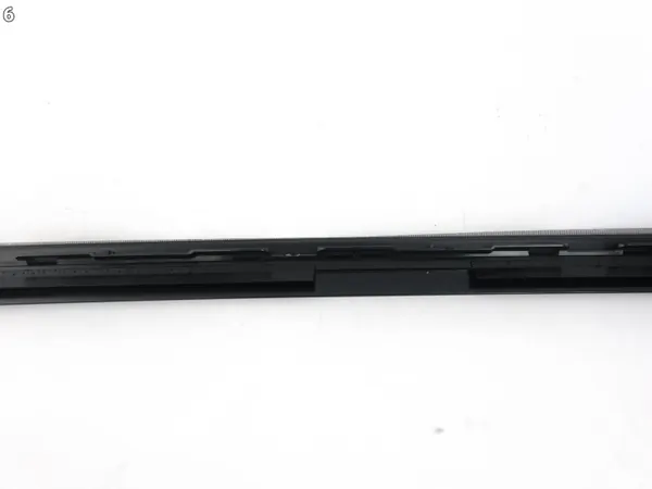 Joint pare-brise avant gauche OEM 75536-60030 image 7