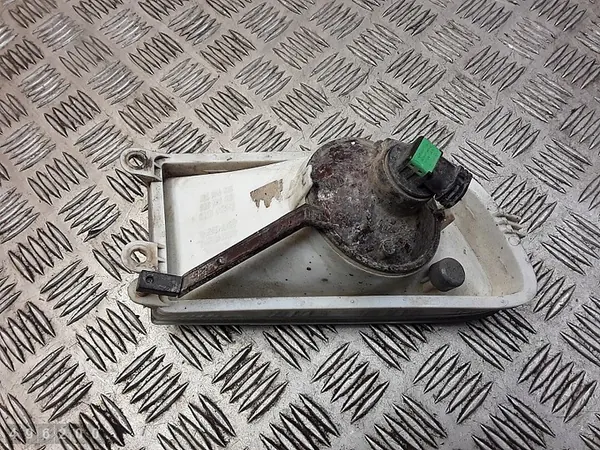 2006 Skoda Octavia Feu Anti-Brouillard 1z0941699 image 5