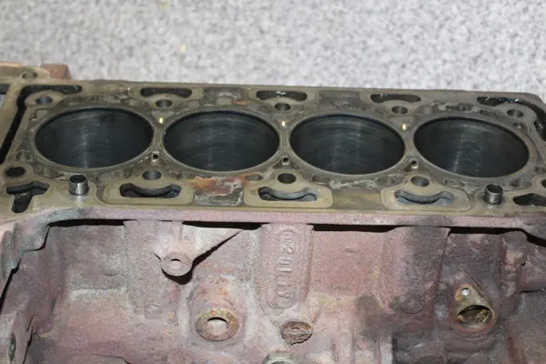 Bloco motor Ford Transit Custom 2.0TDCI OEM GK2Q-6015-BB image 3
