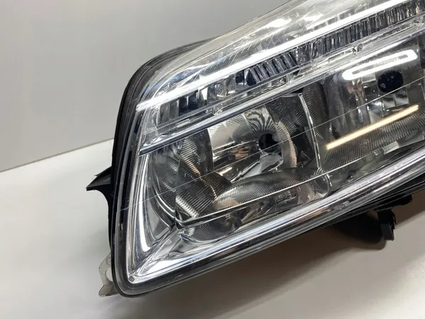 VASEN ETULAMPPU OPEL INSIGNIA A 22831926 image 2