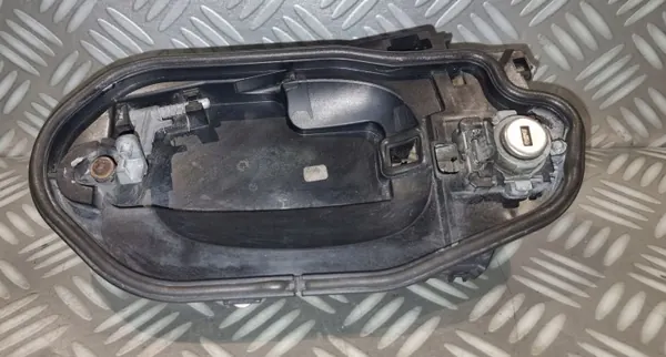 BMW Türgriffbasis-Einsatz OEM 7169173 Links Vorne image 3