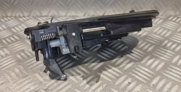 BMW Türgriffbasis-Einsatz OEM 7169173 Links Vorne image 6