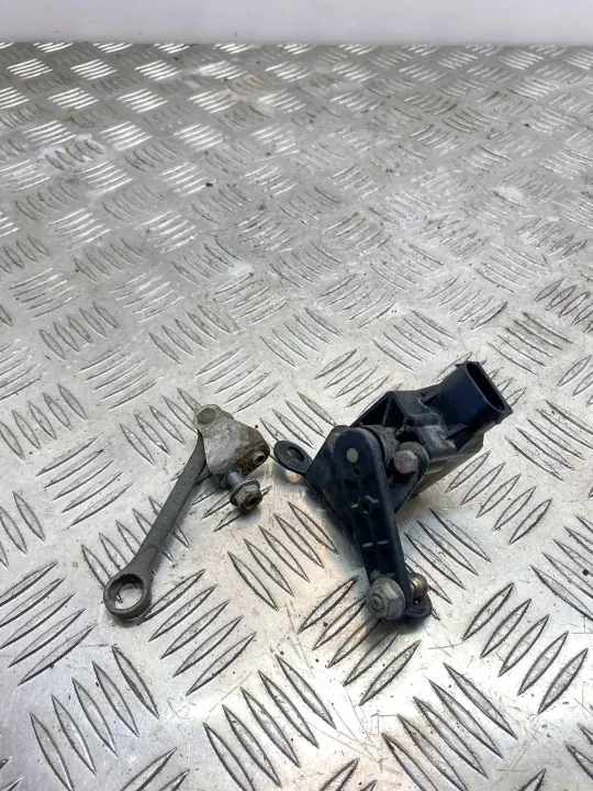 Veerhoogtesensor Mercedes-Benz SL R230 OEM A2303200099 image 4