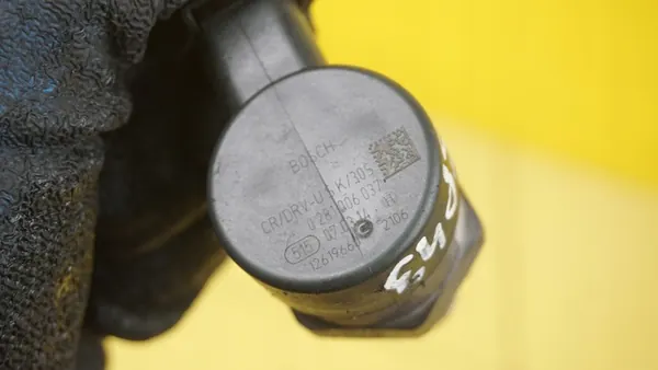 Vanne de Pression de Carburant Hyundai iX35 2.0 CRDI image 3