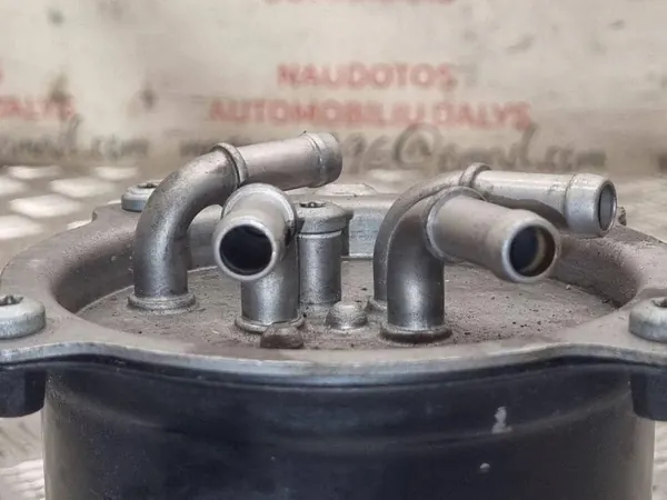 Polttoainesuodatin VW Touareg 6660473120 3.0L Diesel image 3