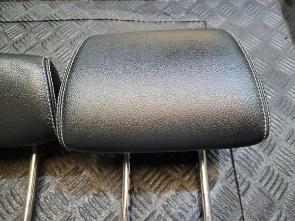 Encosto de cabeça traseiro OEM ZAGLOWKI TYL TYLNE image 4