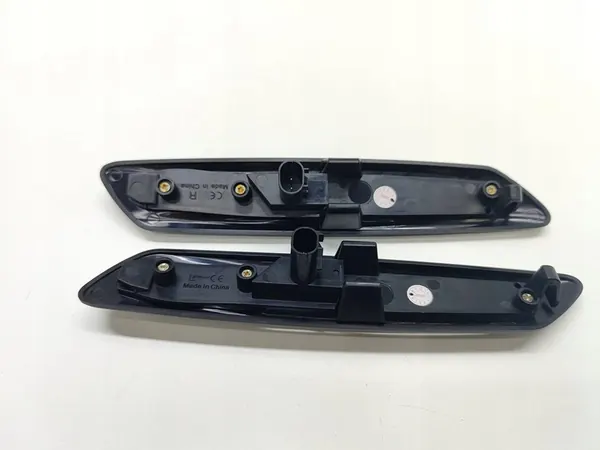 Ensemble d'indicateur d'aile BMW 5 F10 F11 064739 image 2