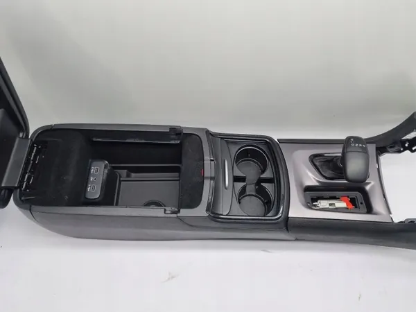 Konsol armstöd Dodge Charger OEM 121JNJ2YKTH image 4