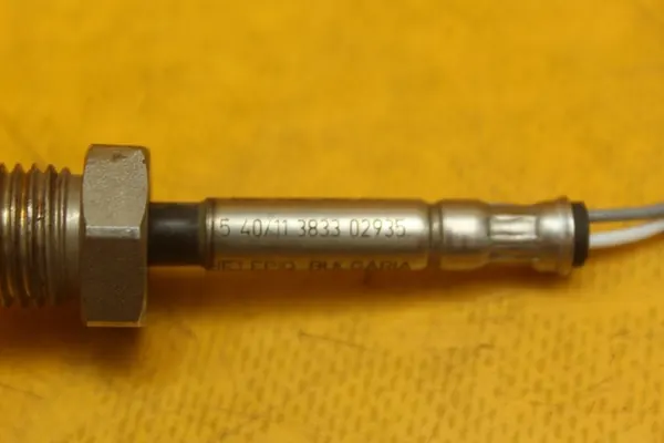 Sensor de Temperatura de Escape VW Touran 1.6 TDI image 8