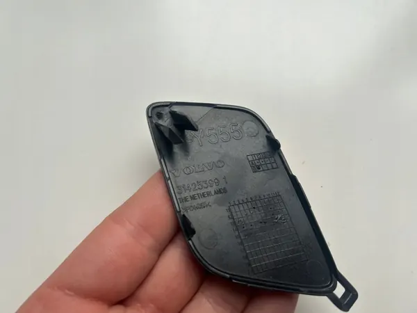 VOLVO V40 VOORSTE HAAKDEKSEL 2012-2019 OEM image 10