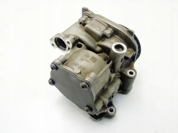 Pompe à huile OEM 04L145208H pour moteurs 2.0 TDI image 4